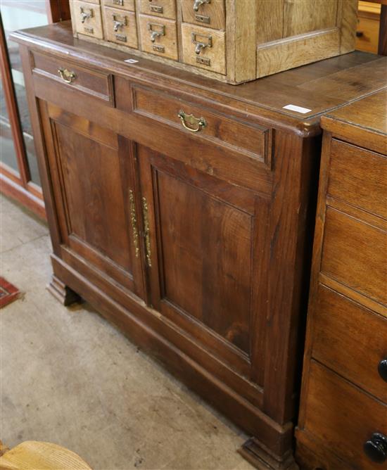 Early 19th French provincial oak buffet